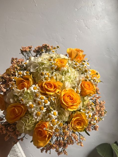 Yellow Gold Flowers, Sunflower And Marigold Bouquet, Yellow Flower Bouquet Aesthetic, Marigolds Bouquet, Orange Bouquet Flowers, Marigold Wedding Bouquet, Marigold Flower Bouquet, Orange Yellow Bouquet, Yellow And Orange Bouquet