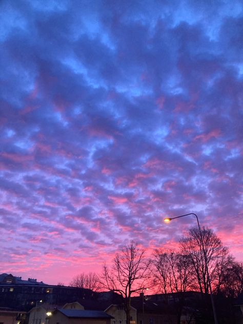 Blue And Pink Sky Aesthetic, Pink Blue Sky Aesthetic, Pink And Dark Blue Aesthetic, Sky Widget, Blue Pink Aesthetic, Pink And Blue Aesthetic, Pink Blue Aesthetic, Pink And Blue Sky, Pink Blue Sky