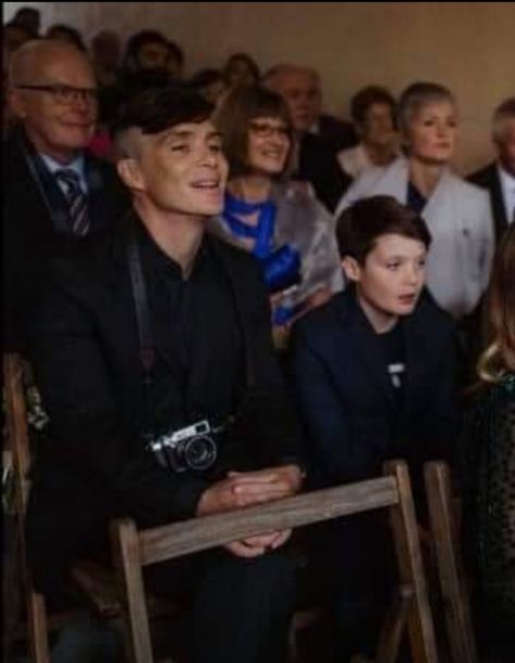 Cillian Murphy Wedding, Cillian Murphy Family, Peaky Blinders Series, Cillian Murphy Peaky Blinders, Irish Actors, Irish Boys, Cillian Murphy, Family Wedding, Indie Rock