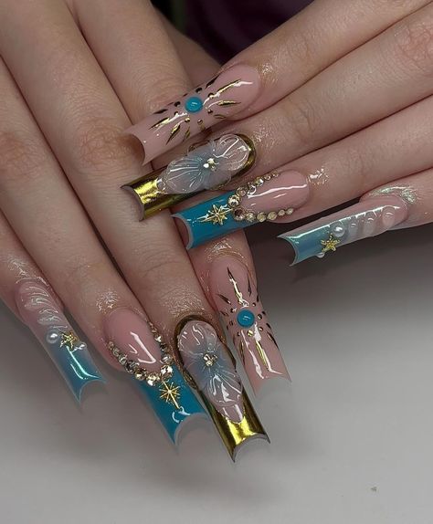 Square Blue Nails, Square Nails Blue, Almond Square Nails, Nails Shape Coffin, Pink Nails Fall, Peacock Nail Designs, Shirt Nails, Colourful Acrylic Nails, Peacock Nails