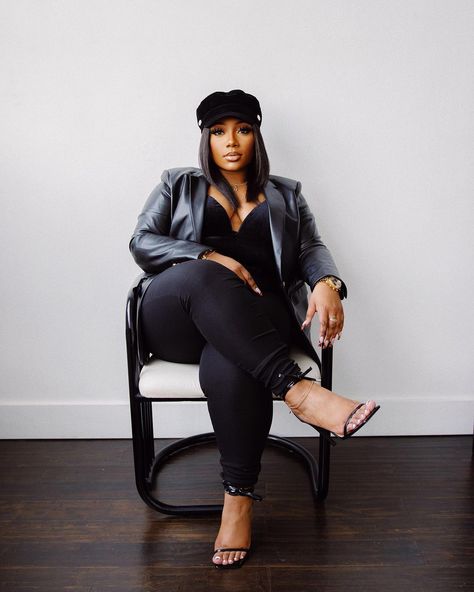 Tanerelle Mama Saturn, Tamara Hall Outfits, Tamara Renaye Nails, Tamara Renaye Makeup, Tamara Renaye, Dearra Taylor On Twitter, Elevate Style, Chic Style Inspiration, Comfy Casual Outfits