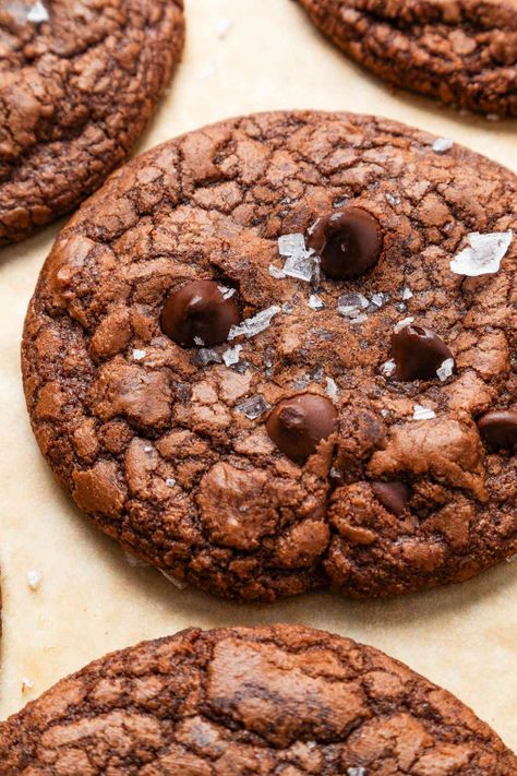 I Make These 3-Ingredient Cookies Once a Week—They're My Favorite Three Ingredient Cookies, 3 Ingredient Brownies, Brownie Mix Cookies, Cookie Brownie, 3 Ingredient Cookies, Crockpot Ham, Cookie Brownie Recipe, Delish Desserts, Cookie Brownie Bars