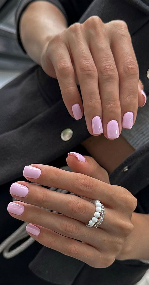 nude nails, simple nails, minimalist nails, minimalist nail ideas, nail inspirations, milky nails, short simple nails, minimalist elegant nails Nude Pink Short Nails, Milky Nails Short, August Nails Designs, Manicure For Short Nails, Nude Pink Nails, Nails Minimalist, Short Nail Manicure, Minimalist Nail, August Nails