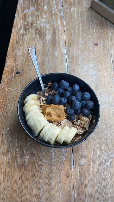 Buddah Bowl Aesthetic, Oat Meal Aesthetic, Bowls Recipes, Oat Meal, Oat Bowls, Mini Vlogs, Healthy Bowls Recipes, Meal Inspiration, Recovery Food