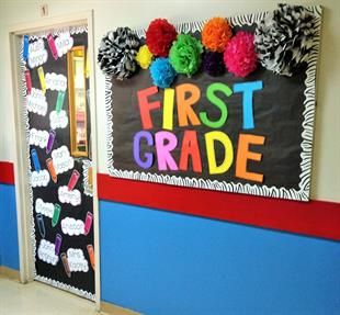 Cute, colorful, and eye-catching, this vibrant display created by Mrs. Kacey combines a very traditional early childhood theme (i.e. crayons/colors) with more modern patterns and three-dimensional... Class Room Door, Room Door Ideas, Fall Classroom Door, Classroom Door Displays, Welcome Bulletin Boards, Welcome Wall, Classroom Decor High School, School Door Decorations, Classroom Wall Decor