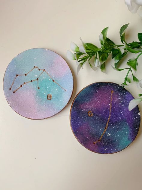 Jewellery Bowl, Painted Ceramic Plates, Diy Pottery Painting, Rose Gold Decor, Trinket Bowl, Diy Pottery, Gold Decor, Star Sign, Pottery Painting