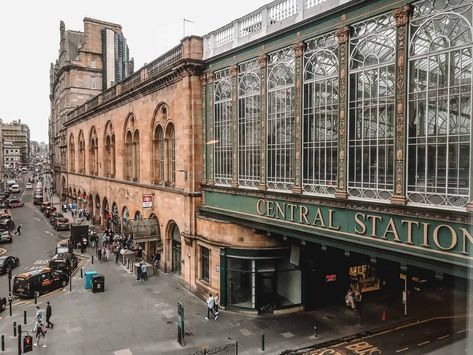 MOTEL ONE GLASGOW REVIEW: 6 REASONS TO STAY ON YOUR TRIP - Third Eye Traveller • Solo Female Travel Blog Glasgow Bucket List, Winter Challenge, Glasgow Central Station, Glasgow City Centre, Reasons To Stay, Steampunk Aesthetic, Glasgow City, Rio Carnival, Save File