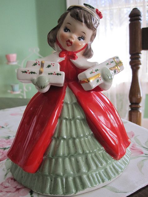 So sweet!  I have this!!!  Got it for my 10th Christmas...passed it on to my daughter! Love it! Lefton Figurines, Christmas Collectibles, Old Fashioned Christmas, Antique Christmas, Christmas Figurines, Christmas Past, Christmas Memory, Noel Christmas, Vintage Christmas Cards