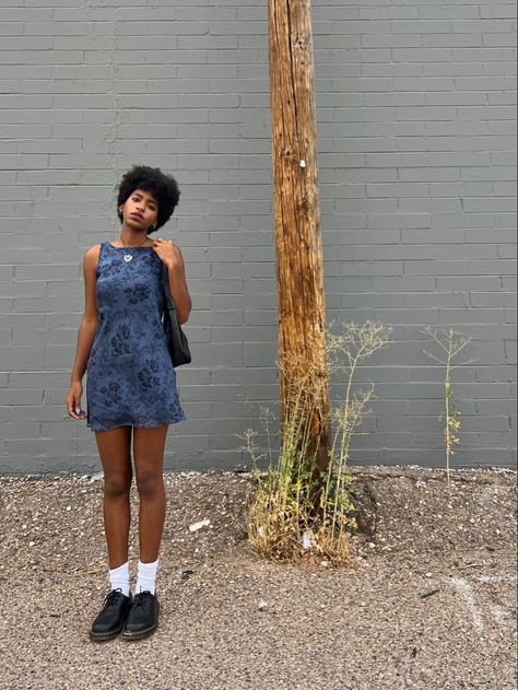 Doc Summer Outfit, Docs And Dress, Short Docs Outfit, Loafers Dress Outfit Summer, Dress With Oxford Shoes Outfit, Summer Docs Outfit, Short Jean Dress Outfit, Low Doc Martens Outfit Summer, Dress Loafers Outfit