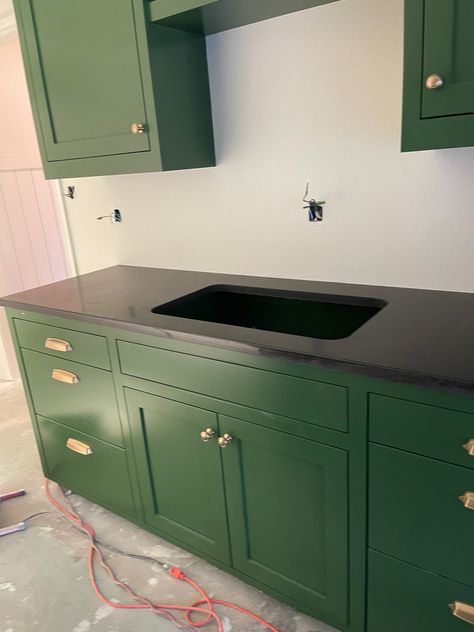 Kelly Green Cabinets Kitchen, Courtyard Sherwin Williams, Sherwin Williams Courtyard, Green Sherwin Williams, Laundry Remodel, Sherwin Williams Green, Green Kitchen Cabinets, Cabinet Color, Kitchen Paint Colors