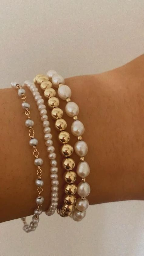 From L to R: Maui bracelet, Tahiti bracelet, Large Bead bracelet, Fiji bracelet Preppy Jewelry, Beads Bracelet Design, Jewelry Accessories Ideas, Jewelry Essentials, Classy Jewelry, Stacked Jewelry, Jewelry Lookbook, Fancy Jewelry, Diy Schmuck