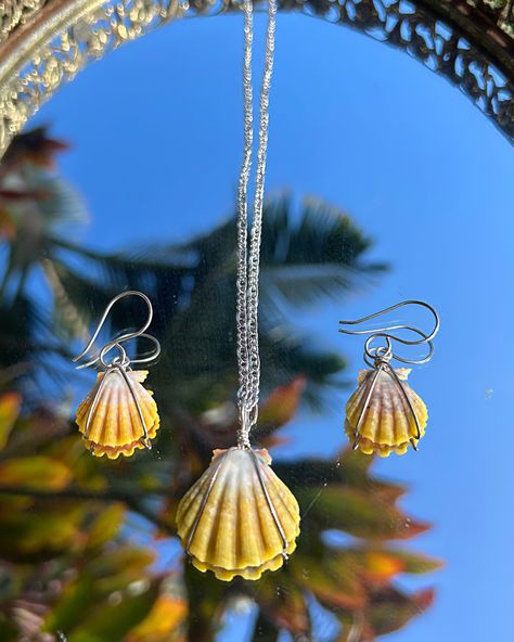 Sunrise Shell Necklace & Earrings 🌅 Enter to win a sunrise jewelry set Naturalfindsjewelry.store🤍 Just as each day the sun greets us with a unique array of colors, each sunrise shell holds a unique resemblance of a sunrise in it’s color pattern ☀️🤍 🌺 🌺 🌺 🌺 🌺 🌺 🌺 #sunriseshell #sunriseshellshawaii #sunriseshells #sunriseshelljewelry #sunriseshellnecklace #sunriseshellraffle #raffle #giveaway #winasunriseshellset #sunriseshelljewelryhawaii #jewelry #handmade #handcrafted #handcraftedj... Sunrise Jewelry, Sunrise Shell, Shell Necklace, Shell Jewelry, Shell Necklaces, Enter To Win, Jewelry Handmade, Necklace Earrings, Each Day