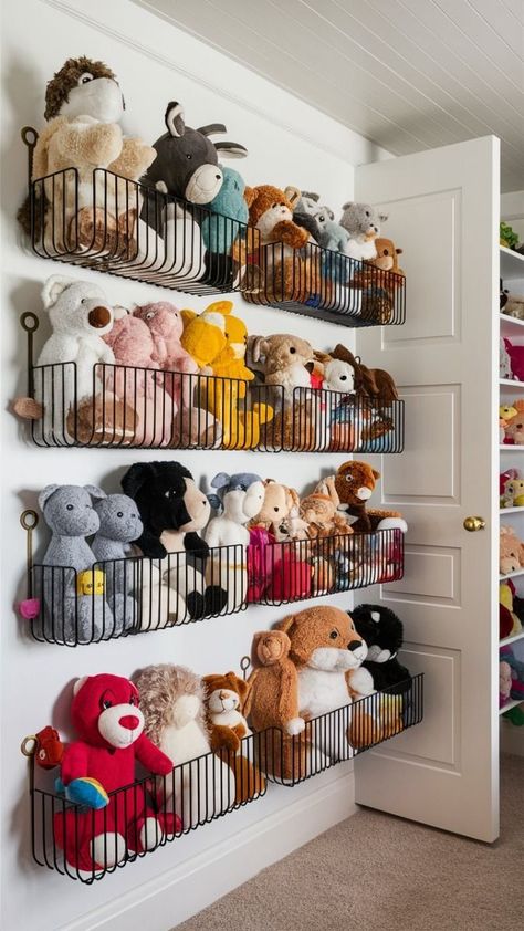 Bilik Permainan, Bedroom Basement, Storage Kids Room, Baby Room Inspiration, Clutter Free Home, Kids Room Organization, Toddler Bedrooms, Stuffed Animal Storage, Kraf Diy