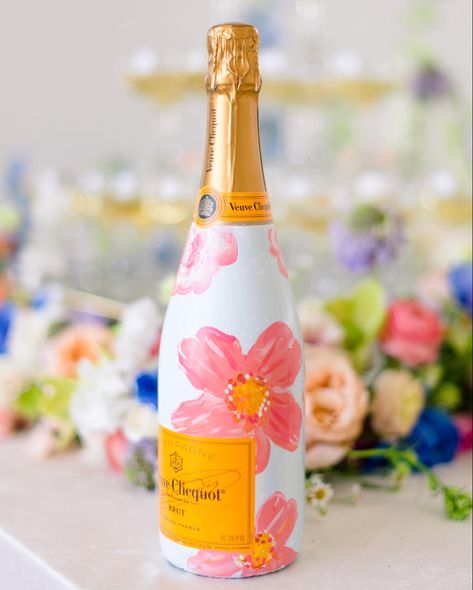 Paint On Champagne Bottle, 40th Birthday Painted Champagne Bottle, Painted Champagne Bottle Flowers, Pink Painted Champagne Bottle, Floral Champagne Bottle, Floral Painted Champagne Bottle, Painted Prosecco Bottle Wedding, Vueve Champagne Painted, Wedding Painted Champagne Bottle