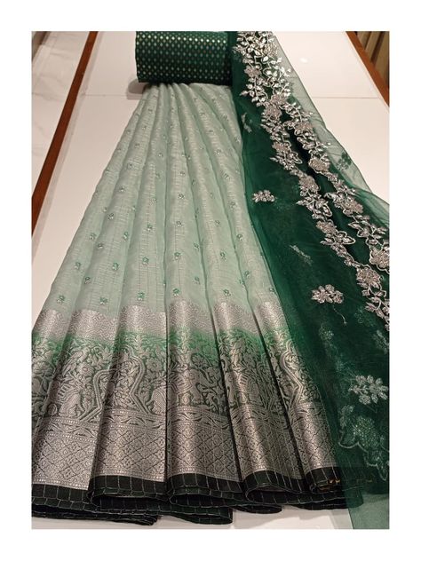 Lahanga Design Latest, Lahanga Design, Off Shoulder Lehenga, Top Lehenga, Latest Blouse Neck Designs, Silk Saree Blouse Designs Patterns, Combination Dresses, Blouse Designs High Neck, Lehenga Design