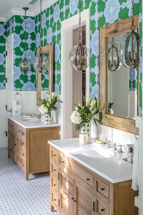 Thibaut Wallpaper, Paisley Wallpaper, Southern Homes, Italian Tiles, Southern Home, Island Vibes, Bathroom Wallpaper, House And Home Magazine, Florida Home