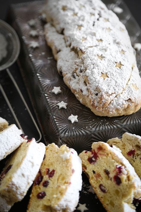 Easy Stollen Recipe, Stollen Recipe, Cranberry Orange, Quick Bread, Holiday Baking, Christmas Cake, Christmas Baking, Christmas Desserts, Yeast