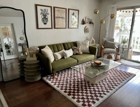 Grey Apartment Ideas, Green Gold Living Room, Apartment Deco, Studio Apartment Living, Gold Living, Gold Living Room, Future Apartment Decor, Checkered Rug, Apartment Decor Inspiration