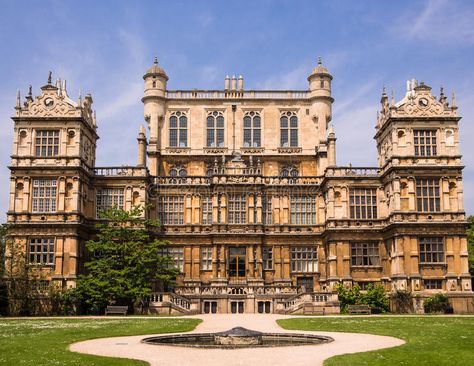 British Mansion, England Scenery, Wollaton Hall, English Homes, Nottingham England, Victorian Manor, Victorian House Plans, Castle Estate, English Architecture