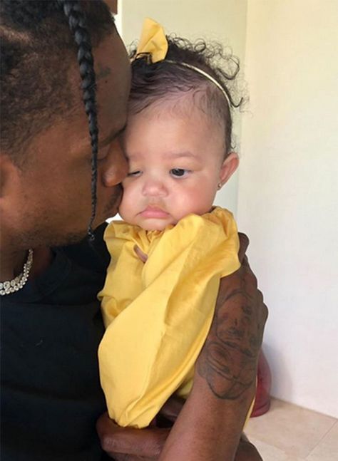 Birthday Boy Travis Scott's Cutest Photos with His Daughter, Stormi Webster Kily Jenner, Kylie Jenner Baby, Jenner Kids, Kylie Travis, Stormi Webster, Estilo Kylie Jenner, Famous Kids, Kylie J, Kardashian Kids