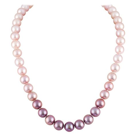 Color Pink And Purple, Beautiful Wedding Jewelry, Conch Pearl, South Sea Pearl Necklace, Necklaces Choker, Vintage Choker Necklace, Tahitian Pearl Necklace, Pink Pearl Necklace, Buy Pearls