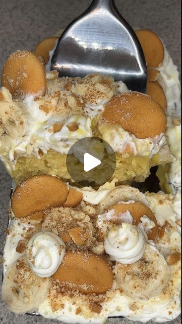 🇲🇽 Ashh on Instagram: "Let’s get into this BANANA 🍌PUDDING TRES LECHES😩🥹 this was soooooo gooood. I’m never disappointed in how many ways you can use banana pudding  #desserts #bananapudding #rvafood #rvafoodie #foodie #foodlover" Banana Pudding Desserts, Tres Leches Cake Recipe, Banana Pudding Cake, Best Banana Pudding, Tres Leches Cake, Pudding Desserts, Meat Pie, Tres Leches, Pudding Recipes