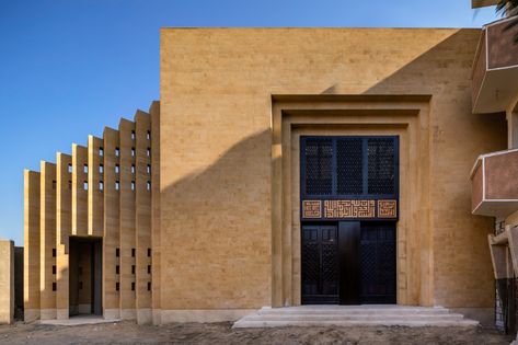 Gallery of Basuna Mosque / Dar Arafa Architecture - 1 Modern Mosque, Modern Egypt, Mosque Design, Genius Loci, New Architecture, Vernacular Architecture, Roofing Systems, Place Of Worship, Islamic Architecture