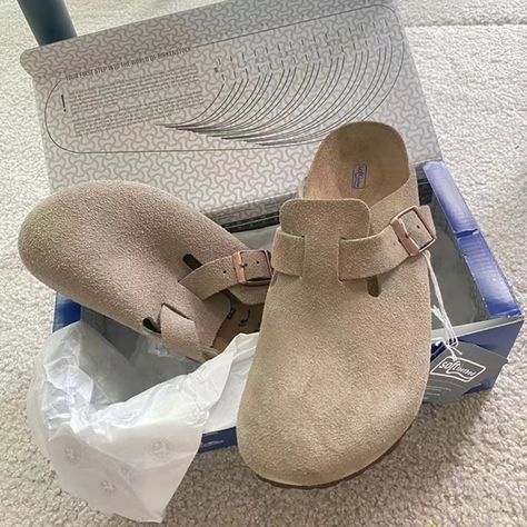 Birkenstock Boston Taupe Suede Mule Clogs Brand New, Unused, Original Packaging, Box Included. If You Think There Is A Better Price, You Can Send Me A Quotation And I Can Give You The Maximum Discount If It Is Reasonable Birkenstock Clogs Taupe, Burks Clogs Outfit, Burcanstocks Shoes, Birken Clogs, Birk Clogs Outfit, Birkenstock Boston Taupe, Boston Taupe, Birkenstock Boston Soft Footbed, Boston Soft Footbed