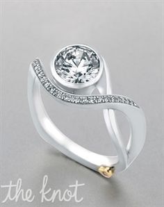 Class Wedding, Unique Ring Designs, Gorgeous Rings, Modern Engagement Rings, Round Diamond Ring, Right Hand Rings, Wedding Rings Unique, Unique Ring, Bling Rings