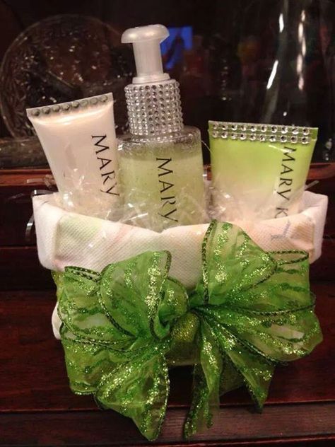 Mary Kay Valentines Ideas, Mary Kay Valentines, Spa Baskets, Best Christmas Gift Baskets, Cosmetics Ideas, Mary Kay Christmas, Mary Kay Holiday, Mary Kay Gifts, Mary Kay Satin Hands