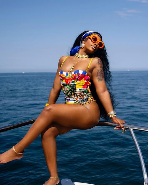 Dearra Taylor Outfits, Yacht Outfit, 30th Birthday Outfit, Dearra Taylor, Female Goat, Pretty Swimsuits, Summer Body Workout Plan, Cute Vacation Outfits, Taylor Outfits