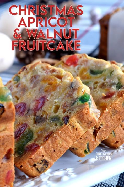 Holiday Fruit Cake, Fruit Cake Recipe Easy, Fruit Cake Recipe Christmas, Fruit Cake Christmas, Fruitcake Recipes, Christmas Cake Recipes, Xmas Cake, Christmas Food Desserts, Bread Recipes Sweet