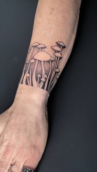 <<Check out more mushroom tattoos #tattoomenow #tattooideas #tattoodesigns #tattoos #mushroom #shroom Mushroom Tattoo Ideas, Above Elbow Tattoo, Groovy Mushroom, Tattoo Band, Cuff Tattoo, Mushroom Tattoo, Wrap Tattoo, Mushroom Tattoos, Clever Tattoos