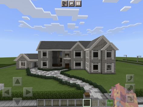 Mini Mansion Minecraft, Minecraft Granite House, Granite House Minecraft, Dark Mansion Minecraft, Minecraft Suburban Mansion, Minecraft Suburban House, Minecraft Home, Minecraft Build House, Minecraft Creative