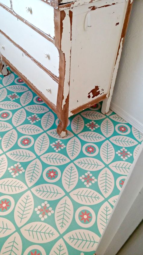 Self-adhesive vinyl floor tiles from Mirth Studios Room Floor Tiles, Vintage Tegel, Best Flooring For Kitchen, Painting Tile Floors, Bath Redo, Vinyl Floor Tiles, Vinyl Tile Flooring, Wood Tile Floors, Linoleum Flooring