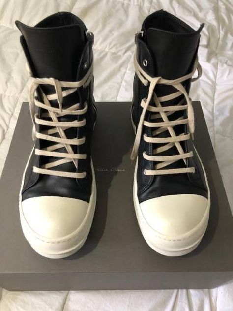 Rick Owen Shoes, Rick Owens Shoes, Rick Owens Shoes Outfit, Rick Owens Sneakers, Rick Owens Ramones, Stunning Shoes, Hype Shoes, Shoe Inspo, The Best Street Style