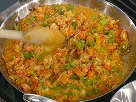 Crawfish Etouffee Recipe, Crawfish Etoufee, Etouffee Recipe, Quick Meals To Make, Shrimp Etouffee, Crawfish Recipes, Crawfish Etouffee, Cajun Dishes, Emeril Lagasse