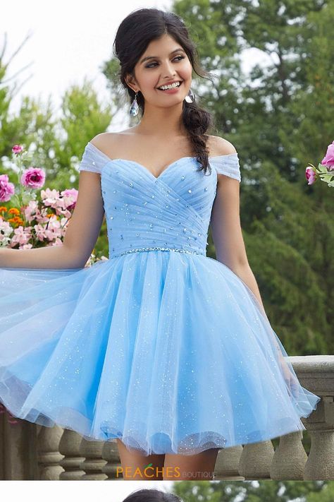 Navy Blue Dama Dresses, Blue Dama Dresses, Quince Dama Dresses, Homecoming Dresses White, Quinceanera Dama Dresses, Mertensia Virginica, Light Blue Party, Surprise Dance Outfits, Blue Party Dresses