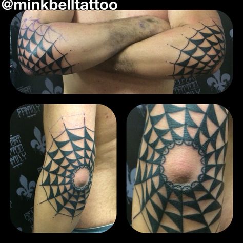 Elbow tattoo spider webs!! Spider Net Tattoo, Tattoo Ideas Elbow, Net Tattoo, Tattoo Spider, Spider Net, Elbow Tattoo, Elbow Tattoos, Spider Tattoo, Trash Polka