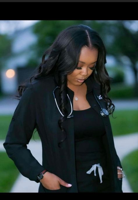 Black Pharmacist Aesthetic, Dentist Black Women, Phlebotomy Photoshoot, Black Girls In Scrubs, Phlebotomy Photoshoot Ideas, Black Dentist Aesthetic, Career Fulfillment, Nurse Bae, Black Nurses