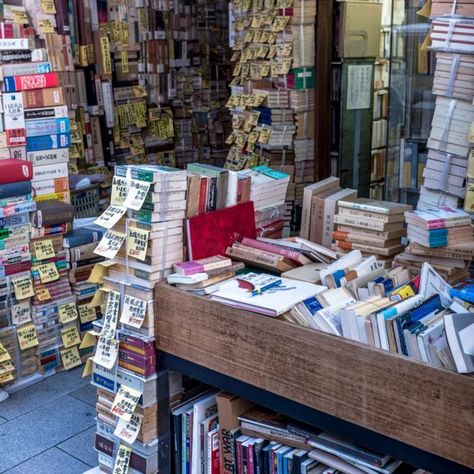 A bookshop in Jimbocho Japanese Bookshop, Jimbocho Tokyo, Book Shops, Indie Bookstore, Japan Destinations, Summer Storm, Japanese People, About Business, Environment Design