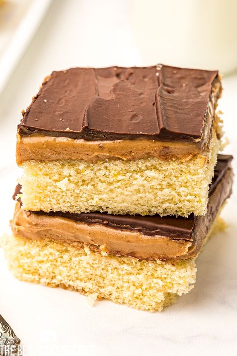 Tastykake Tandy Cake Tandy Cake Recipe, Tandy Cake, Recipes Using Cake Mix, Whiskey Cake, Inside Cake, Cake Mug, Torte Cupcake, Warm Cake, Homemade Peanut Butter