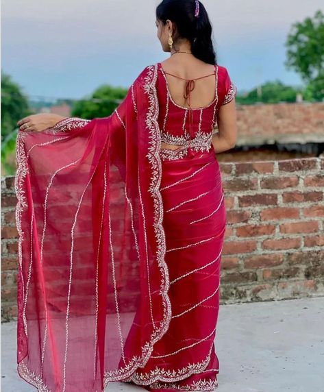 Draping this beautiful jimmy choo saree from @desilook_lifestyle_2 ..I just love the fabric and the cut work going all over the saree .. the saree has some weight and looks amazing after draping. .Here I m sharing my tips to drape this beautiful jimmy choo saree #draping #drapingdesigns #drapingdress #sareedraping #sareedrapingstyle #sareelove #sareelovers #drapingtechnique Jimmy Choo Saree, Draping Dress, Draping Techniques, Saree Draping Styles, Saree Draping, Cut Work, Just Love, Jimmy Choo, Saree