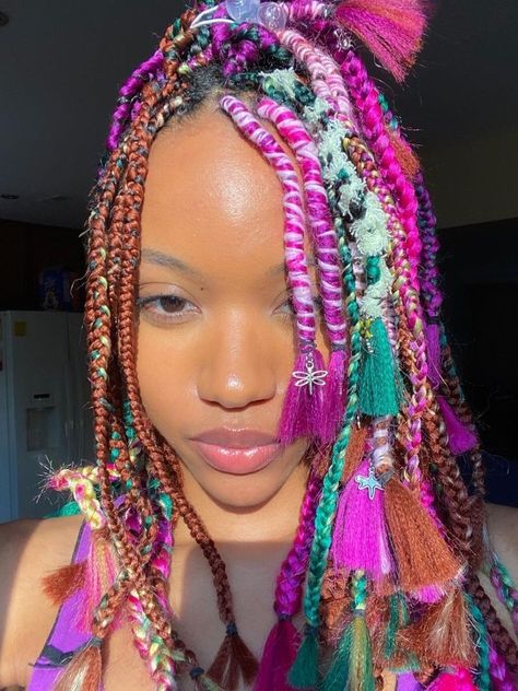 Pastel Afro, Short Box Braids Hairstyles, Cute Hair Colors, Dyed Hair Inspiration, Extension Ideas, Braids With Extensions, Pretty Braided Hairstyles, Colour Pop, Hair Reference