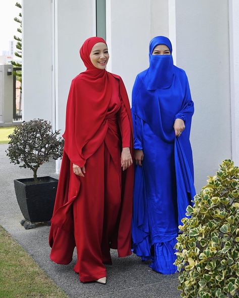 Neelofa Outfit, Muslim Dresses, Aichi, Hijabi Outfits, Hijabi Fashion, Niqab, Muslim Women, Get The Look, Muslim Fashion