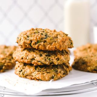 Zucchini Breakfast Cookies, Oatmeal Cookie Smoothie, Apple Cinnamon Oatmeal Muffins, Cinnamon Oatmeal Muffins, Zucchini Breakfast, Zucchini Oatmeal, Banana Baked Oatmeal, Breakfast Cookie, Oatmeal Breakfast Cookies