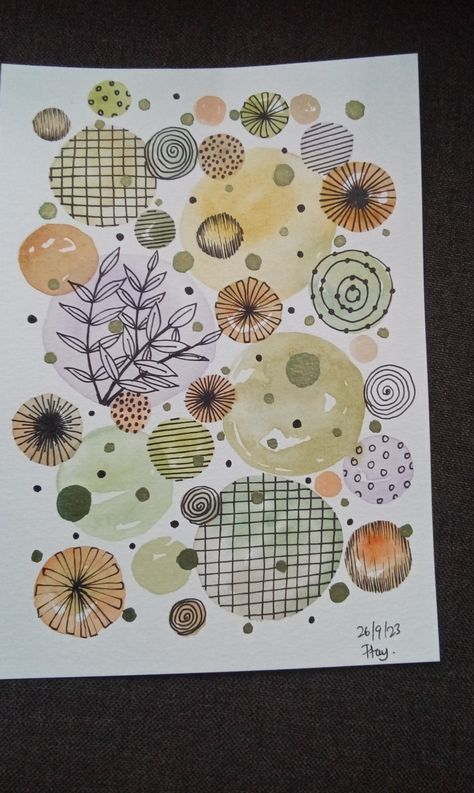 Random watercolours and doodles idea #flowers #doodles #idea #arts #round Doodles Over Watercolor, Abstract Art Doodles, Ink Doodles Inspiration, Fodder Art, Leaf Doodles, Zentangle Watercolor, Flowers Doodles, Reverse Coloring, Watercolor Doodles