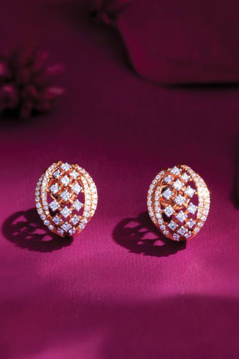 Diamond Earrings Design Indian, Diamond Studded Earrings, Diamond Tops Studs, Latest Diamond Earrings Design, Real Diamond Earrings Unique, Earings Design Modern, Diamond Studs Indian, Simple Diamond Earrings, Earring Tops