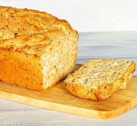 Quick Onion Bread Herb Beer Bread, Easy Beer Bread, Bread No Yeast, Dried Onions, Beer Bread Mix, Beer Bread Easy, Scotch Broth, Onion Bread, Lipton Onion Soup Mix