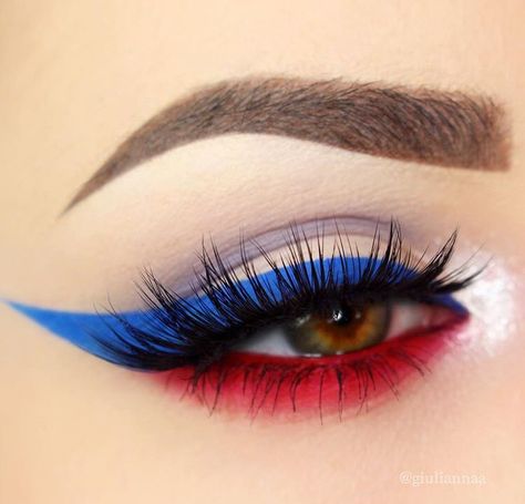 4th of July makeup Patriotic Makeup Eye, Patriotic Makeup, July Makeup, 4th Of July Makeup, Make Up Designs, Blue Makeup Looks, Holiday Makeup Looks, Some Makeup, Halloween Eye Makeup